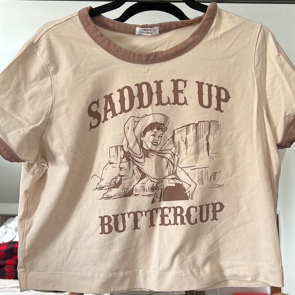 Arden’s crop top